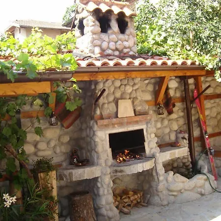 Hotel Kadeva House - Pajoko